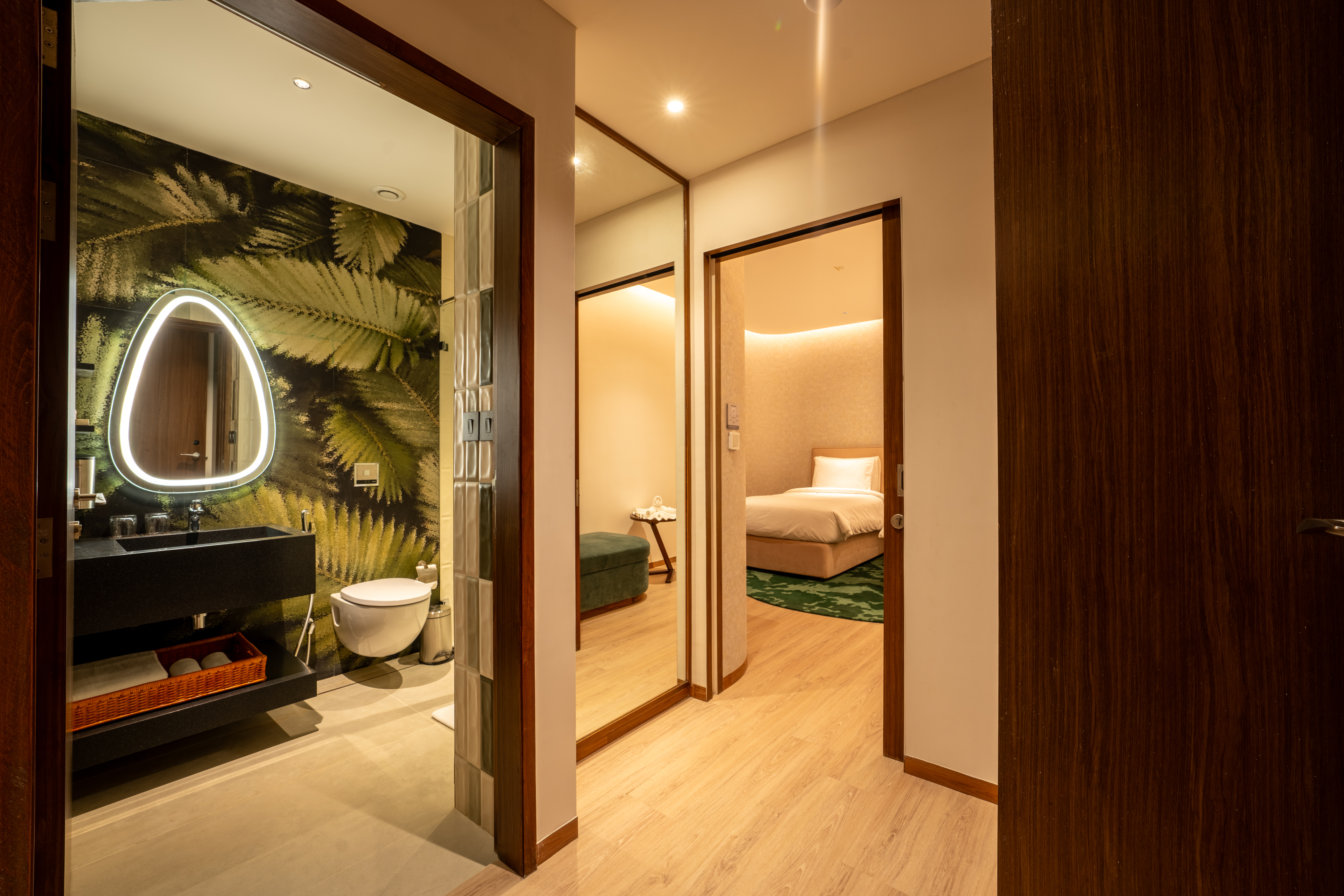 Transit Hotel